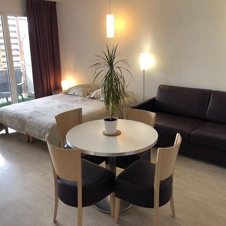 Appart Lourdes 100 M Gare - 4 Places Avec Balcon 10Mn Sanctuaire Exterior photo